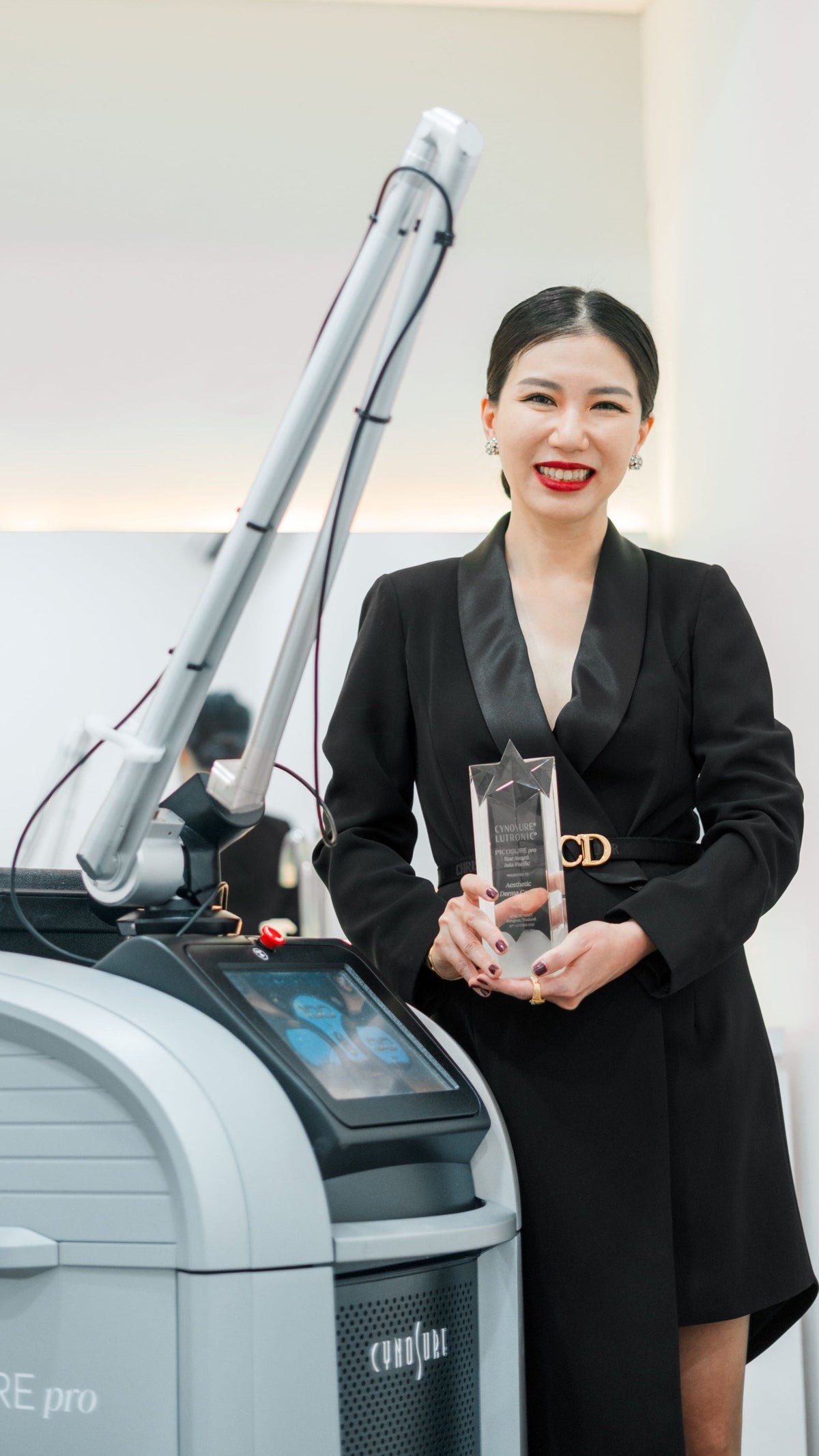 Perawatan kulit di ADC Aesthetic Derma Centre Bandung